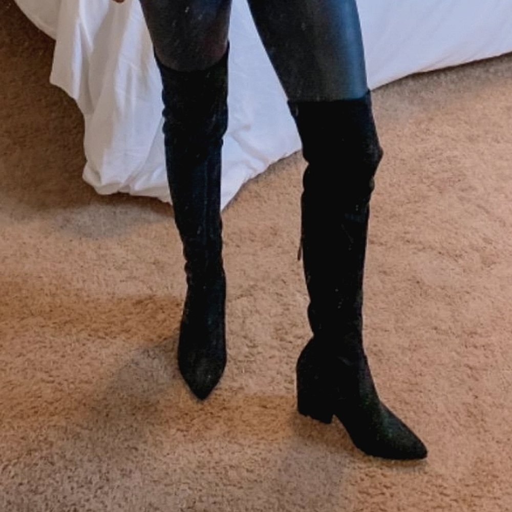 Over the knee suede black boots